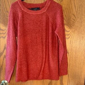 Vero Moda Burnt Orange Crew Neck Sweater with Ribbed Knit